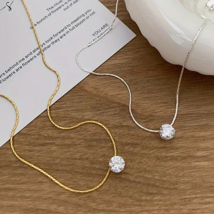 Agnès Paris | COLLIER EN PIERRES DE MOISSANITE