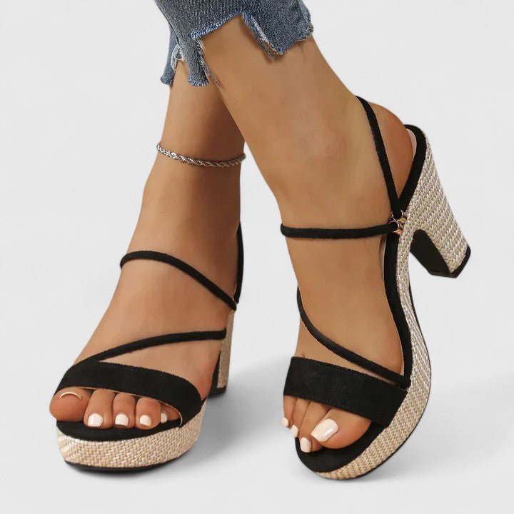 Agnès Paris | Talons Élégants Orthopédiques Justyna