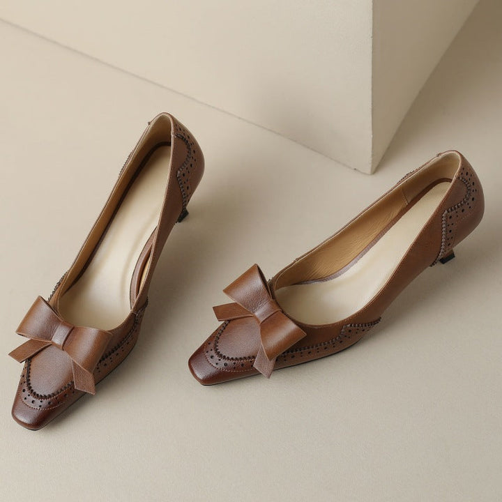 Agnès Paris | Escarpins à Ruban et Perforations Claire