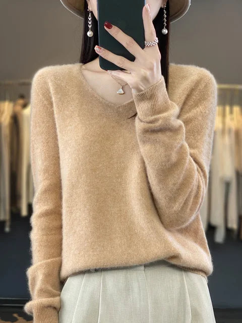 Agnès Paris | Pull Col V Maille Douce Martine