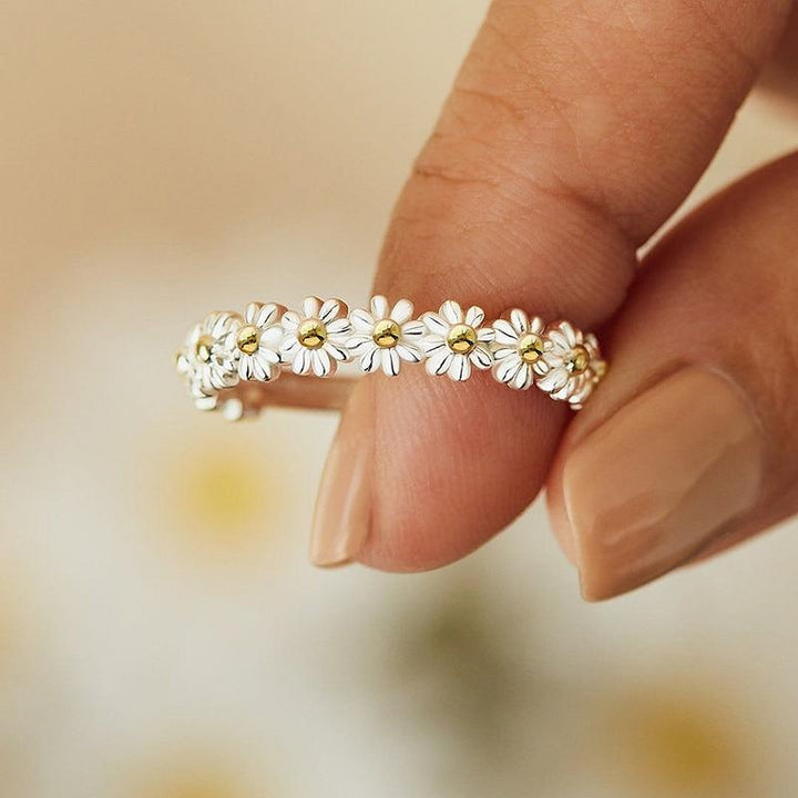 Agnès Paris | BAGUE RÉGLABLE EN ARGENT AVEC MARGUERITE