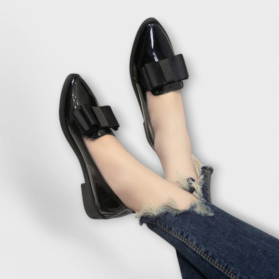 Agnès Paris | Mocassins Vernis à Nœud Charlotte