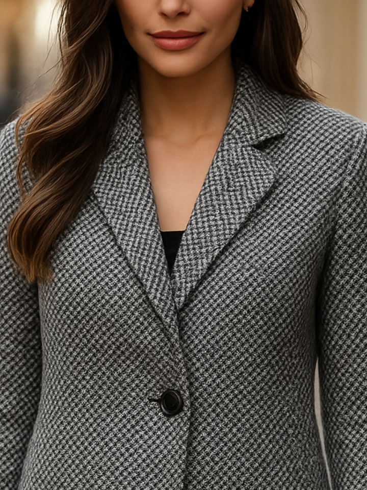 Agnès Paris | MANTEAU ÉLÉGANT À CLASSE INTEMPORELLE