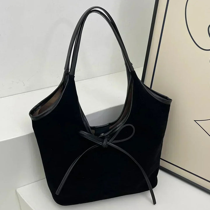 Agnès Paris | SAC HÉLÈNE