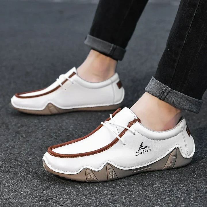 Agnès Paris | CHAUSSURES ORTHOPÉDIQUES EN CUIR À AJUSTEMENT PRÉCIS