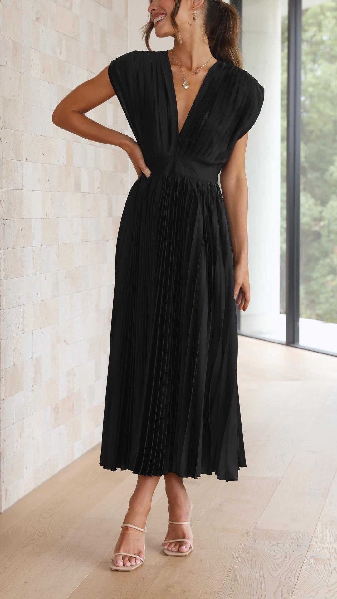 Agnès Paris | Robe Élégante en Plis