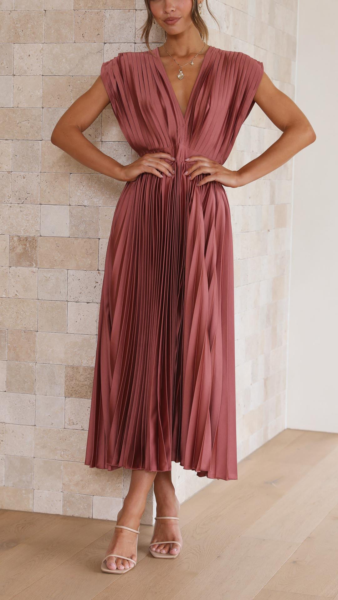 Agnès Paris | Robe Élégante en Plis