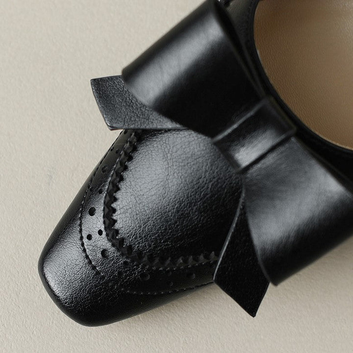 Agnès Paris | Escarpins à Ruban et Perforations Claire