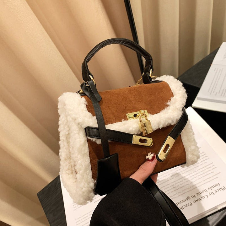 Agnès Paris | SAC COMFY