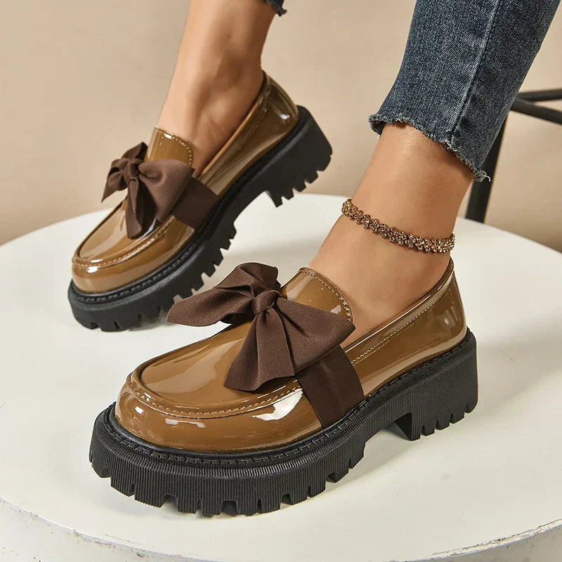 Agnès Paris | CHAUSSURES À PLATEFORME LÉGÈRES ET ROBUSTES