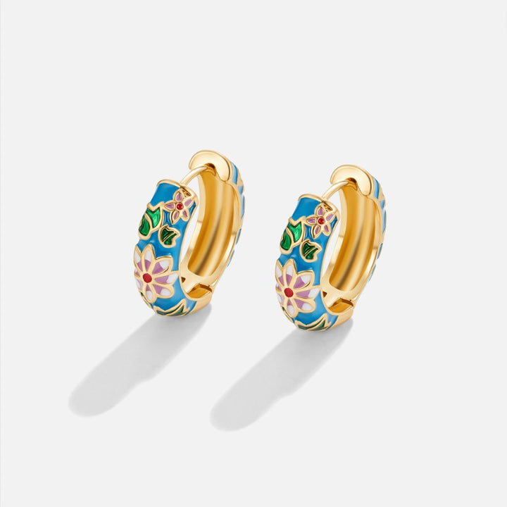 Agnès Paris | BOUCLES D’OREILLES EN CERCLE DORÉ AVEC FLEUR