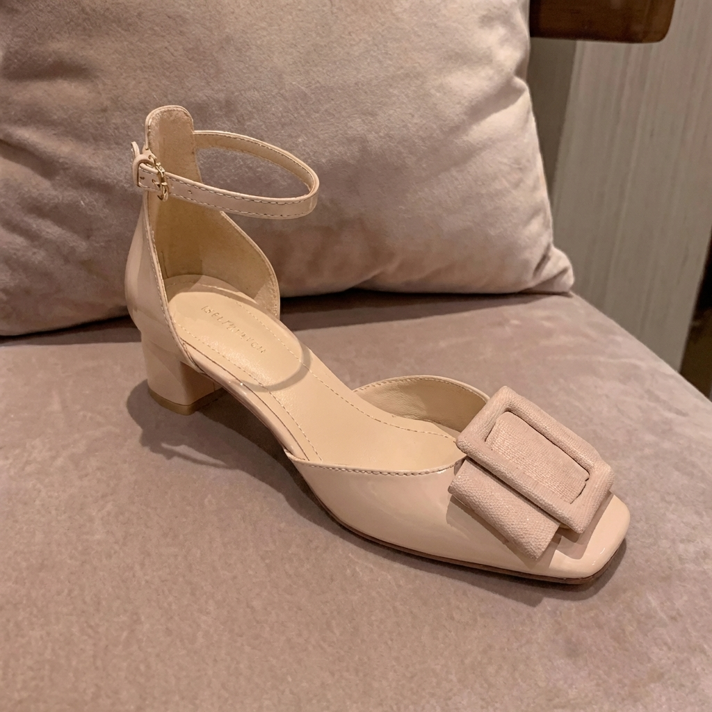 Agnès Paris | Escarpins Vernis à Boucle Sandrine