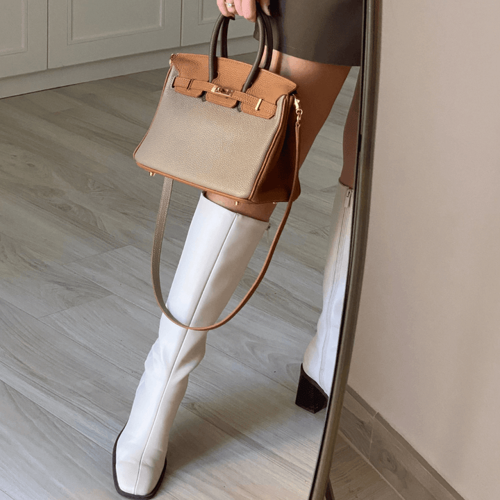 Agnès Paris | SAC INTEMPOREL RÉINVENTÉ AVEC AUDACE